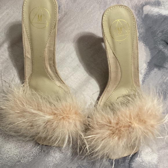 Furry heels - Picture 6 of 6